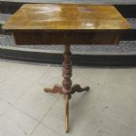 673 2399 PEDESTAL TABLE